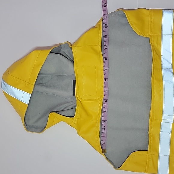Eddie Bauer Pet Rain Coat Fully Lined with Jersey Durable Waterproof/ M. - Picture 8 of 12